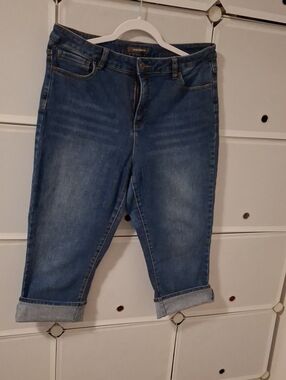 Denver Hayes Women's Dark Blue Rolled-Hem Boyfriend Jeans
